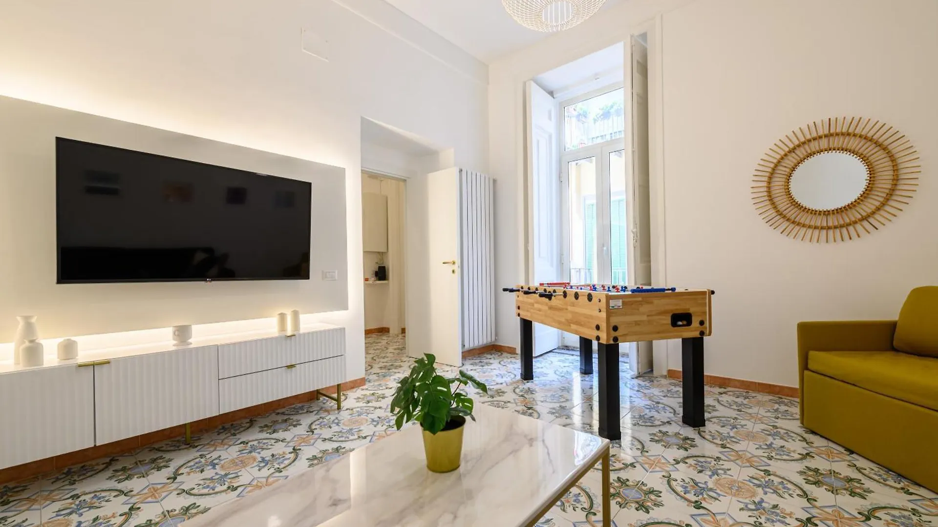 Guest House 121 Charming Apartment Neapol
