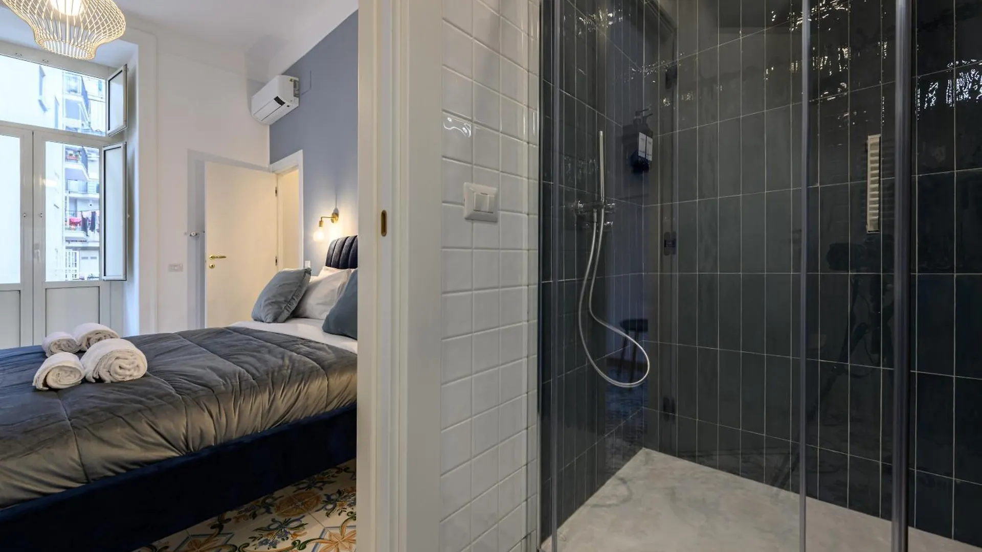 Guest House 121 Charming Apartment Neapol